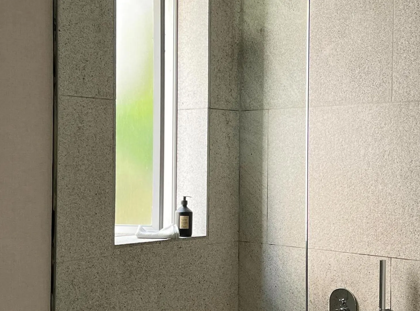 Spacious Studio Apartment - Number 4702 Κέιπ Τάουν